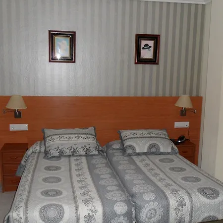 Alemar Hotel